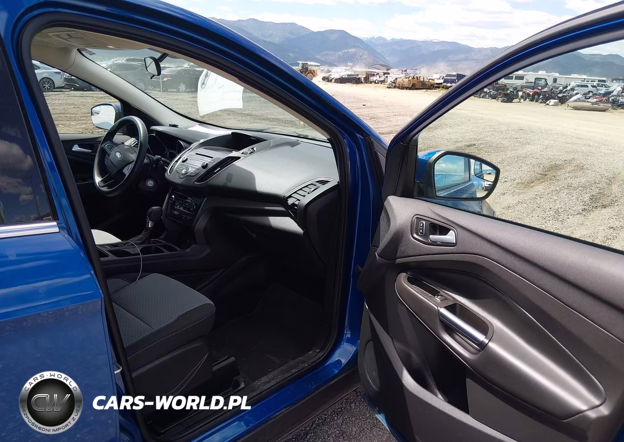 2017 Ford Escape Se VIN:1FMCU9GDXHUE50222 - 5