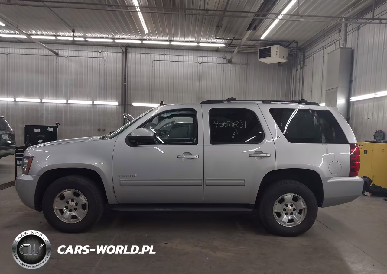 2013 Chevrolet Tahoe Lt VIN:1GNSKBE09DR263667 - 15
