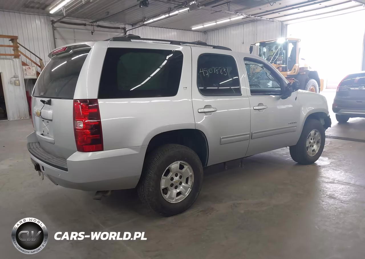 2013 Chevrolet Tahoe Lt VIN:1GNSKBE09DR263667 - 4