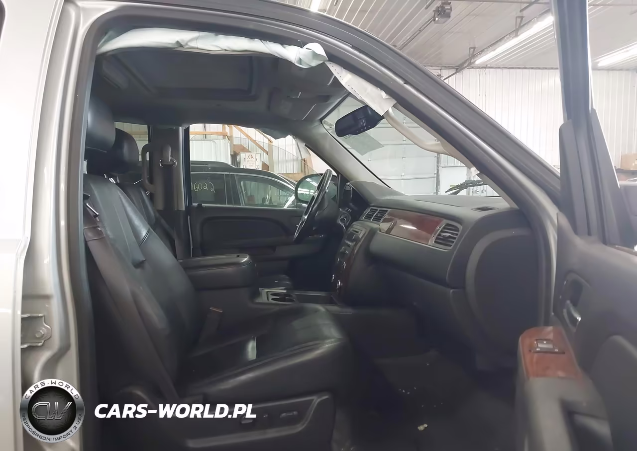 2013 Chevrolet Tahoe Lt VIN:1GNSKBE09DR263667 - 5
