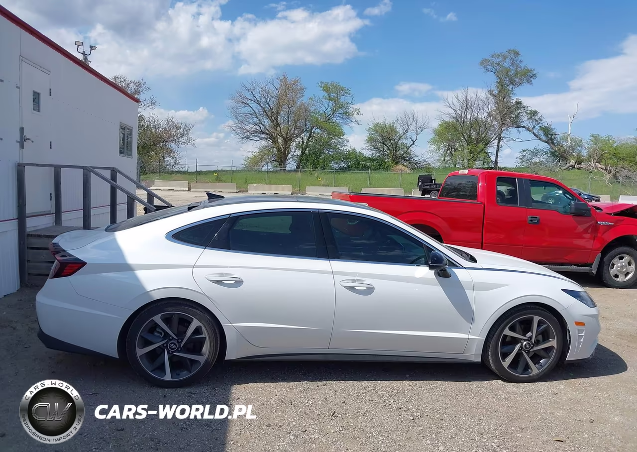 2022 Hyundai Sonata Sel Plus VIN:KMHL44J22NA235859 - 13