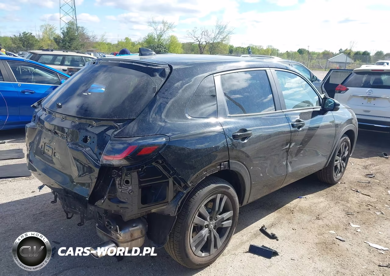 2026 Honda Hr-V Awd Sport VIN:3CZRZ2H50TM756187 - 4