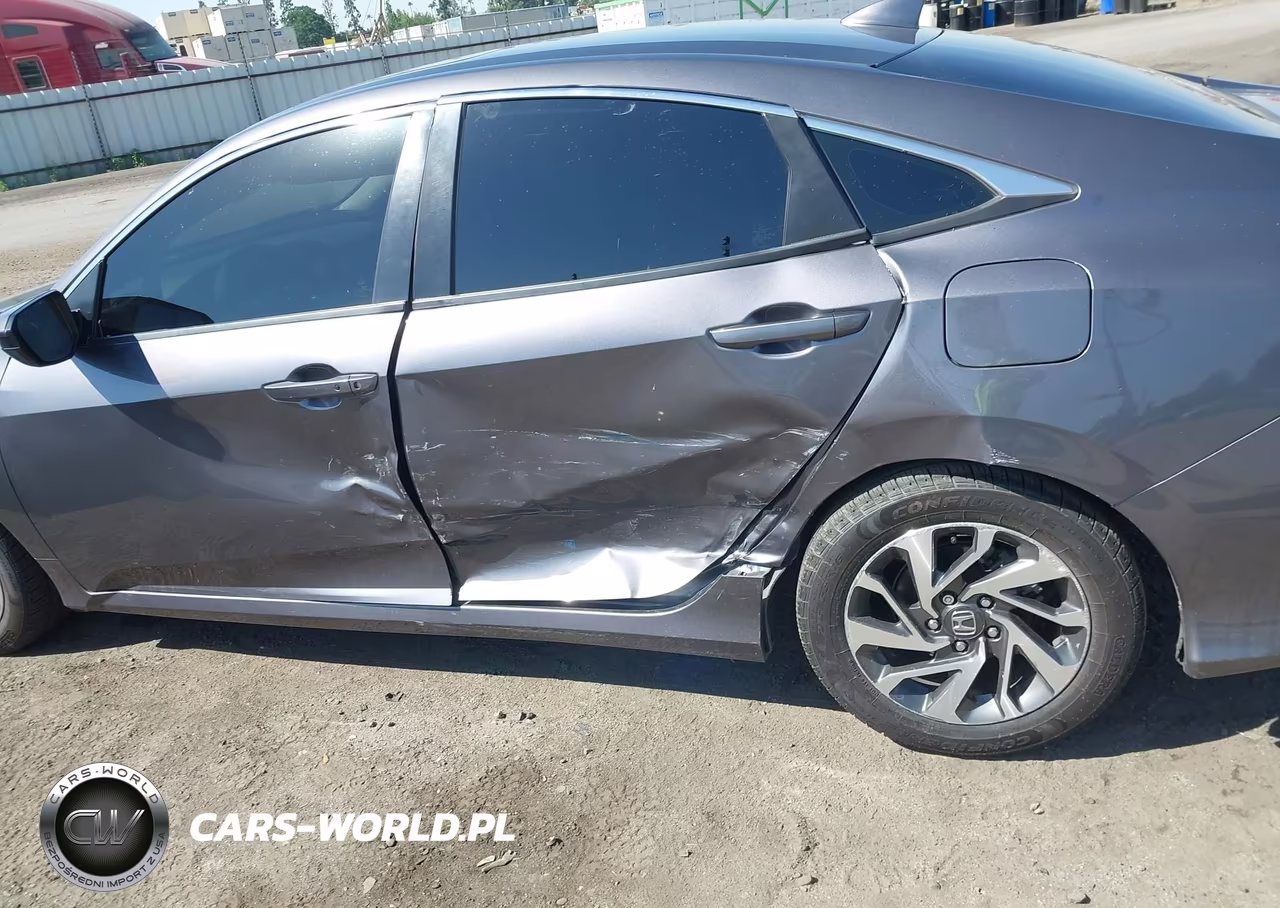 2018 Honda Civic Ex VIN:2HGFC2F74JH578215 - 17