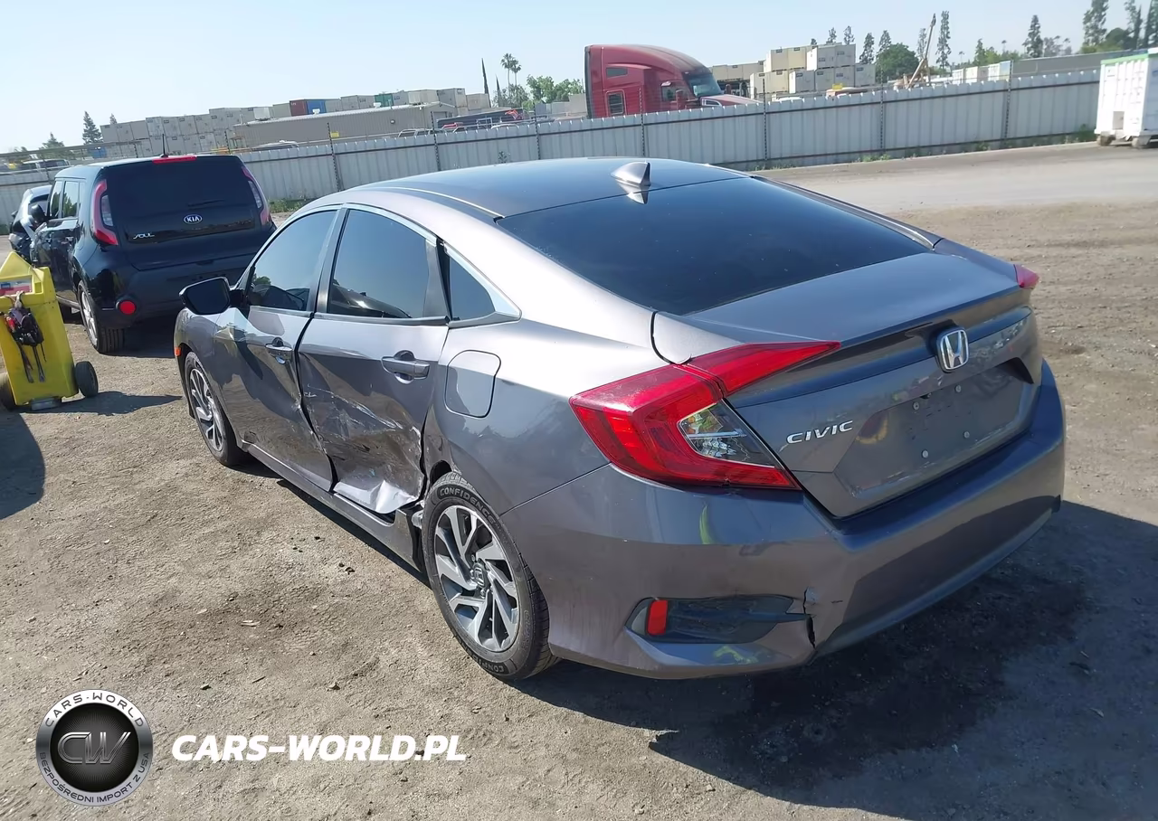 2018 Honda Civic Ex VIN:2HGFC2F74JH578215 - 3
