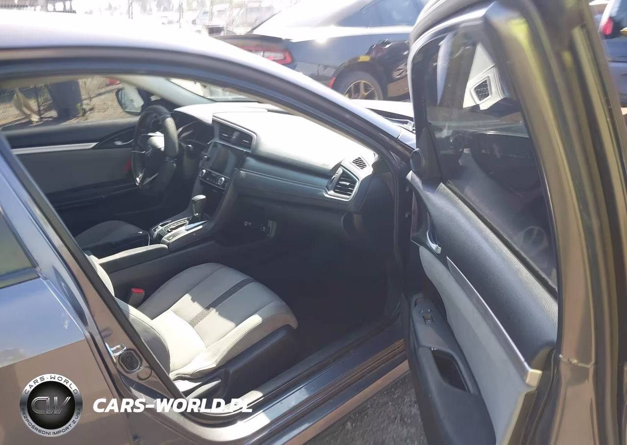 2018 Honda Civic Ex VIN:2HGFC2F74JH578215 - 5
