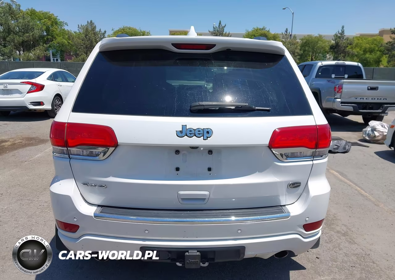 2017 Jeep Grand Cherokee Overland 4X4 VIN:1C4RJFCG4HC790283 - 17