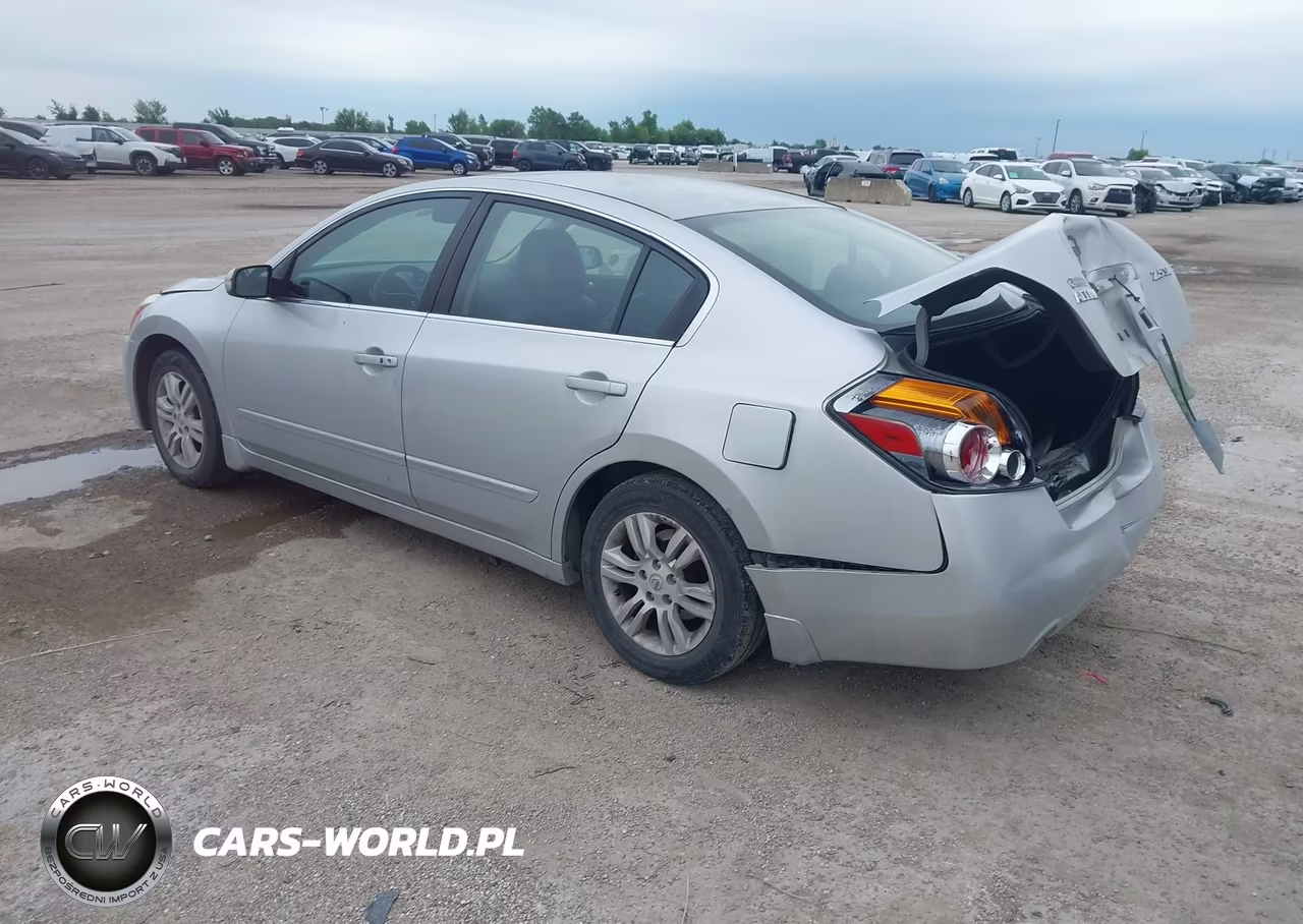 2010 Nissan Altima 2.5 S VIN:1N4AL2AP4AN565669 - 3