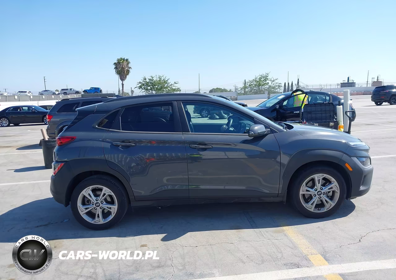 2023 Hyundai Kona Sel VIN:KM8K6CABXPU997127 - 13