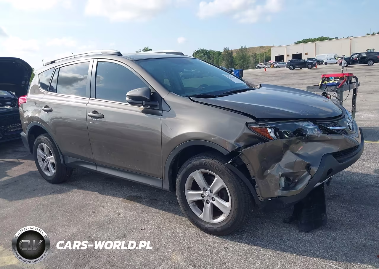 2014 Toyota Rav4 Xle – zdjęcie 1 z 16