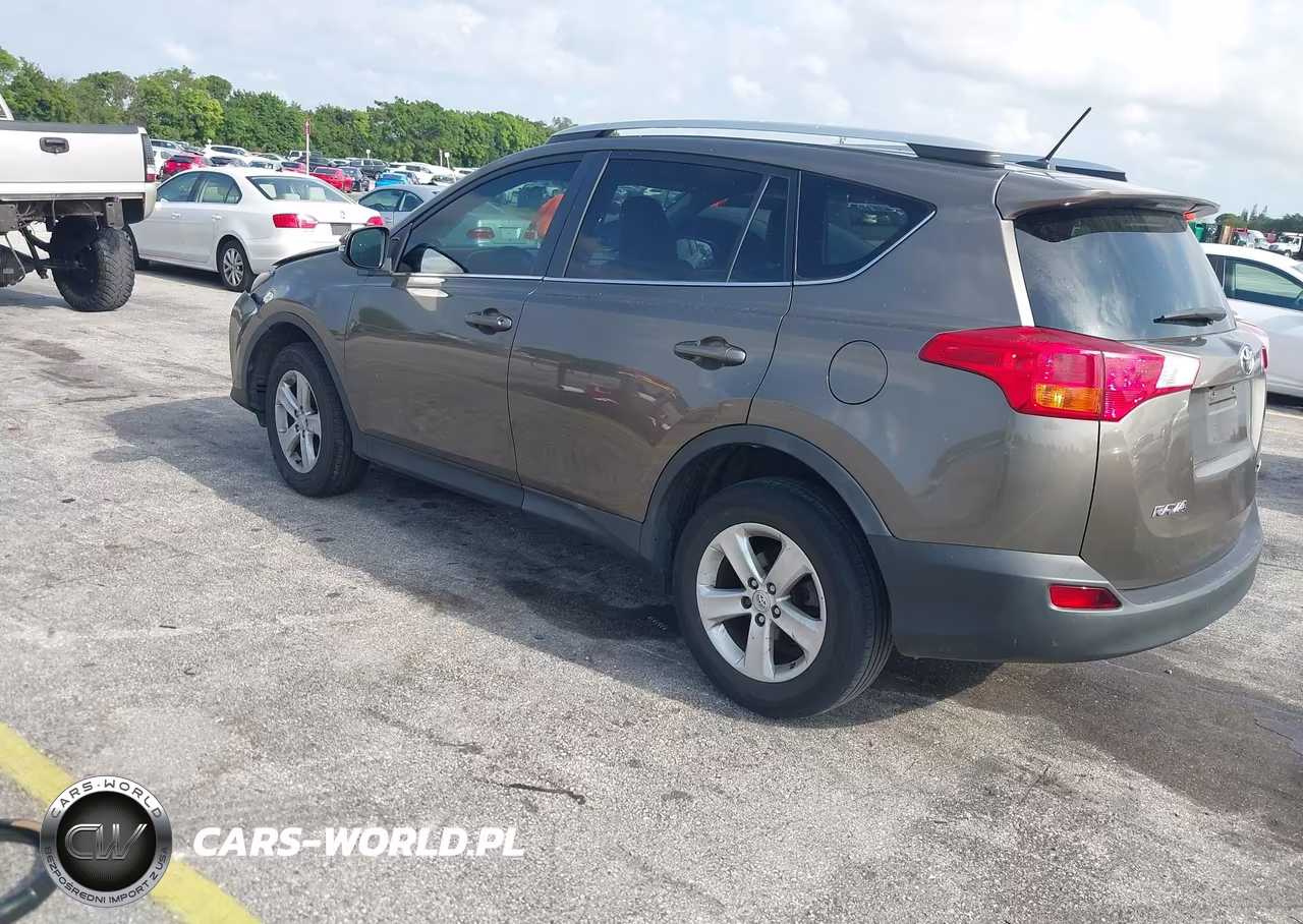 2014 Toyota Rav4 Xle VIN:2T3WFREVXEW087877 - 3