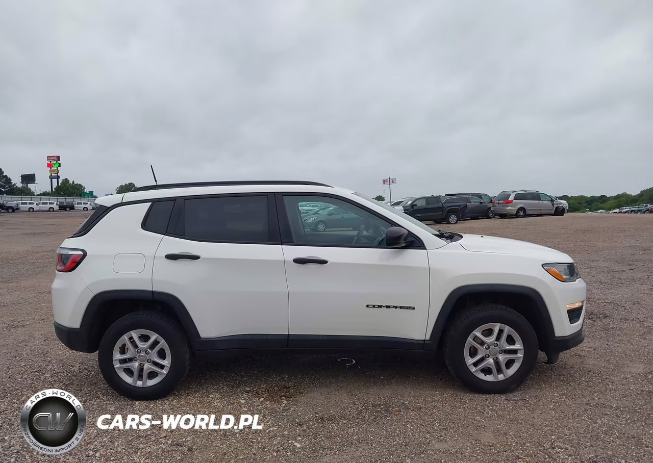 2018 Jeep Compass Sport 4X4 VIN:3C4NJDAB0JT392282 - 15
