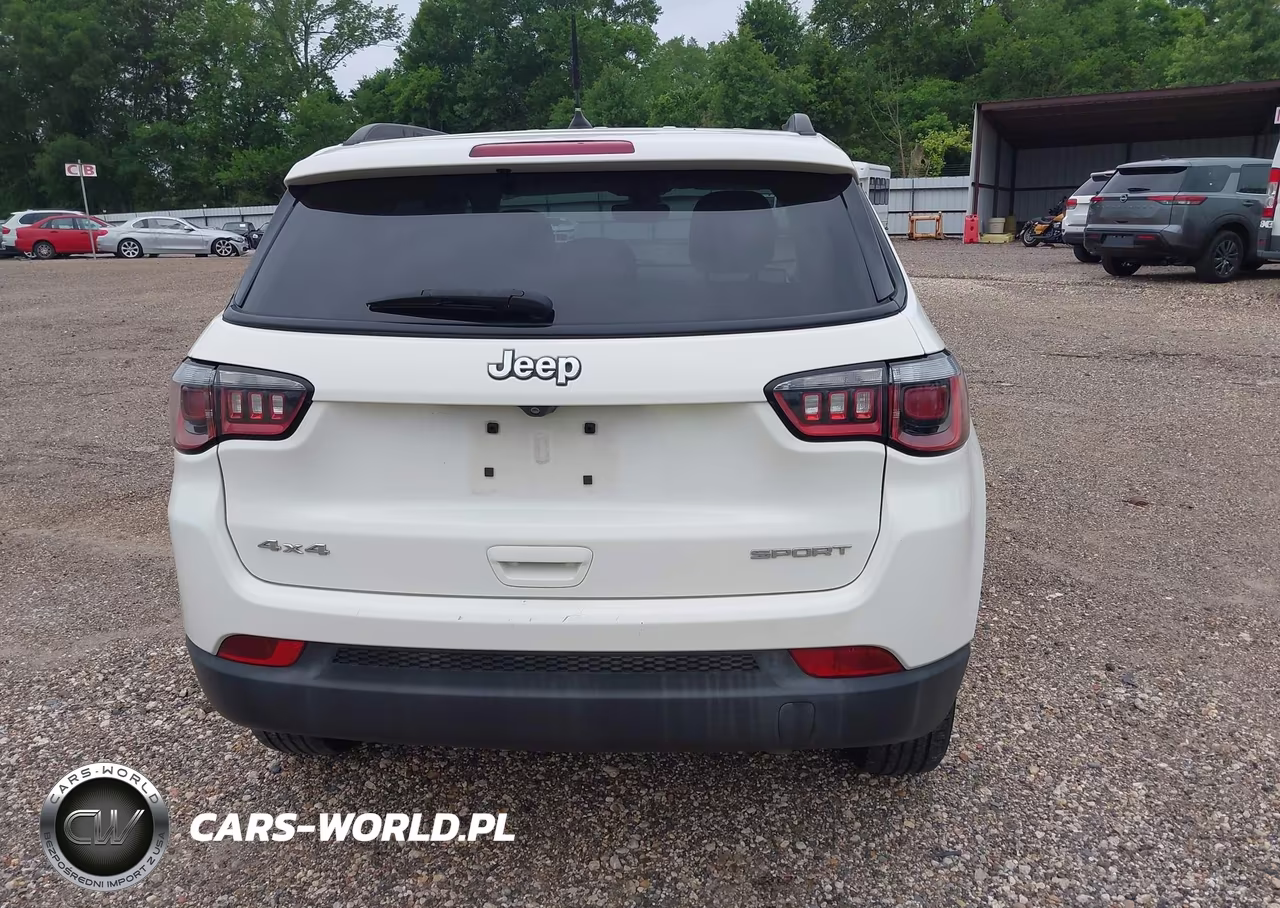 2018 Jeep Compass Sport 4X4 VIN:3C4NJDAB0JT392282 - 18