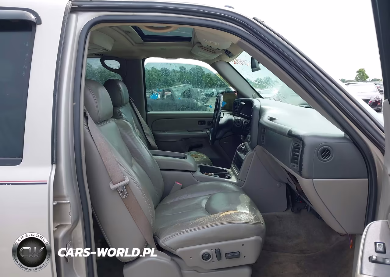 2005 Chevrolet Tahoe Lt VIN:1GNEC13TX5J150957 - 5