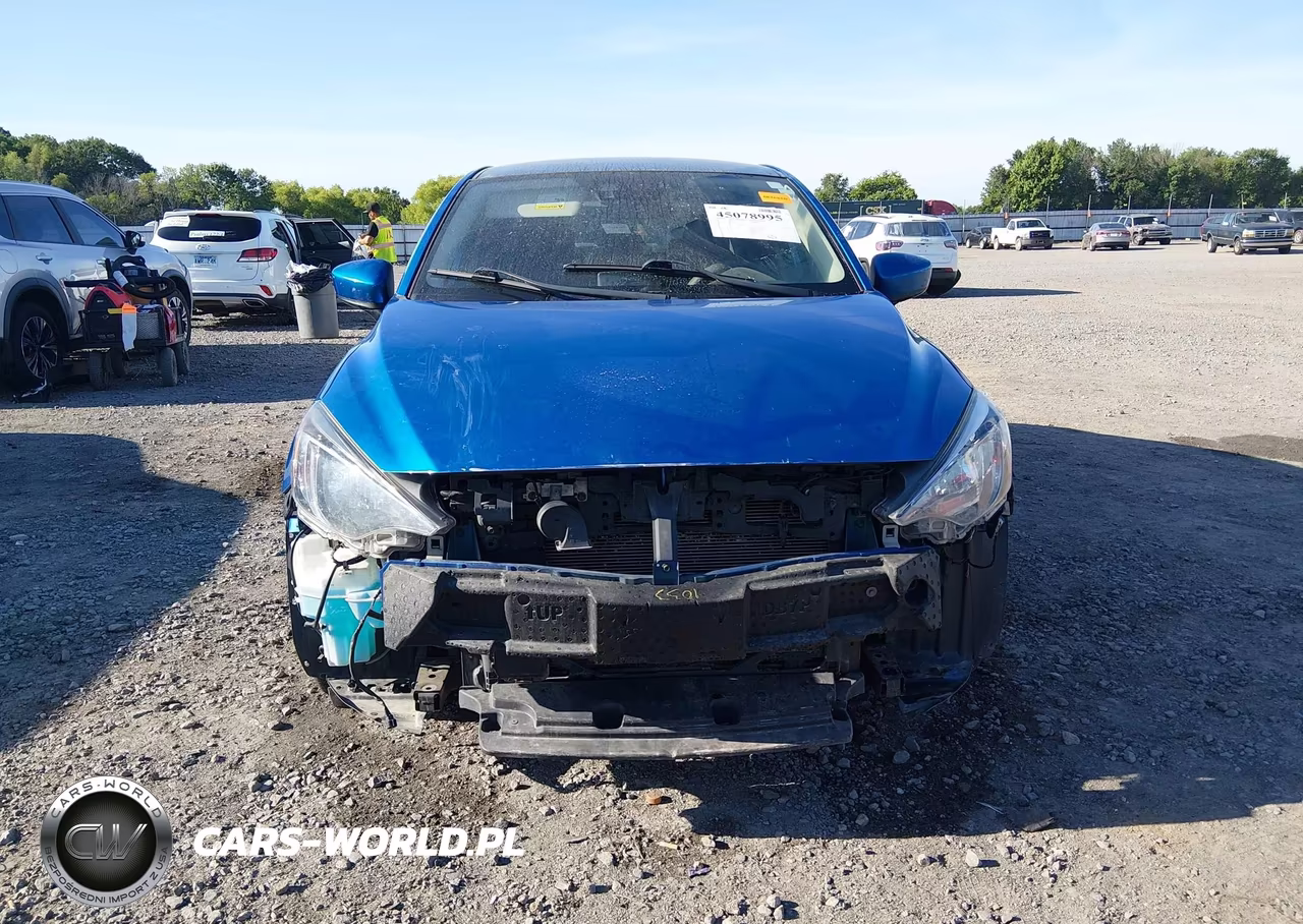 2018 Toyota Yaris Ia VIN:3MYDLBYV0JY325910 - 13