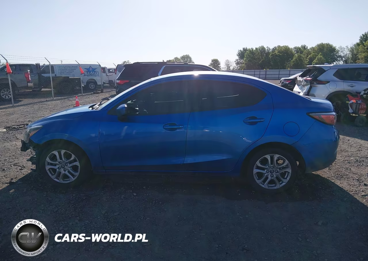2018 Toyota Yaris Ia VIN:3MYDLBYV0JY325910 - 15