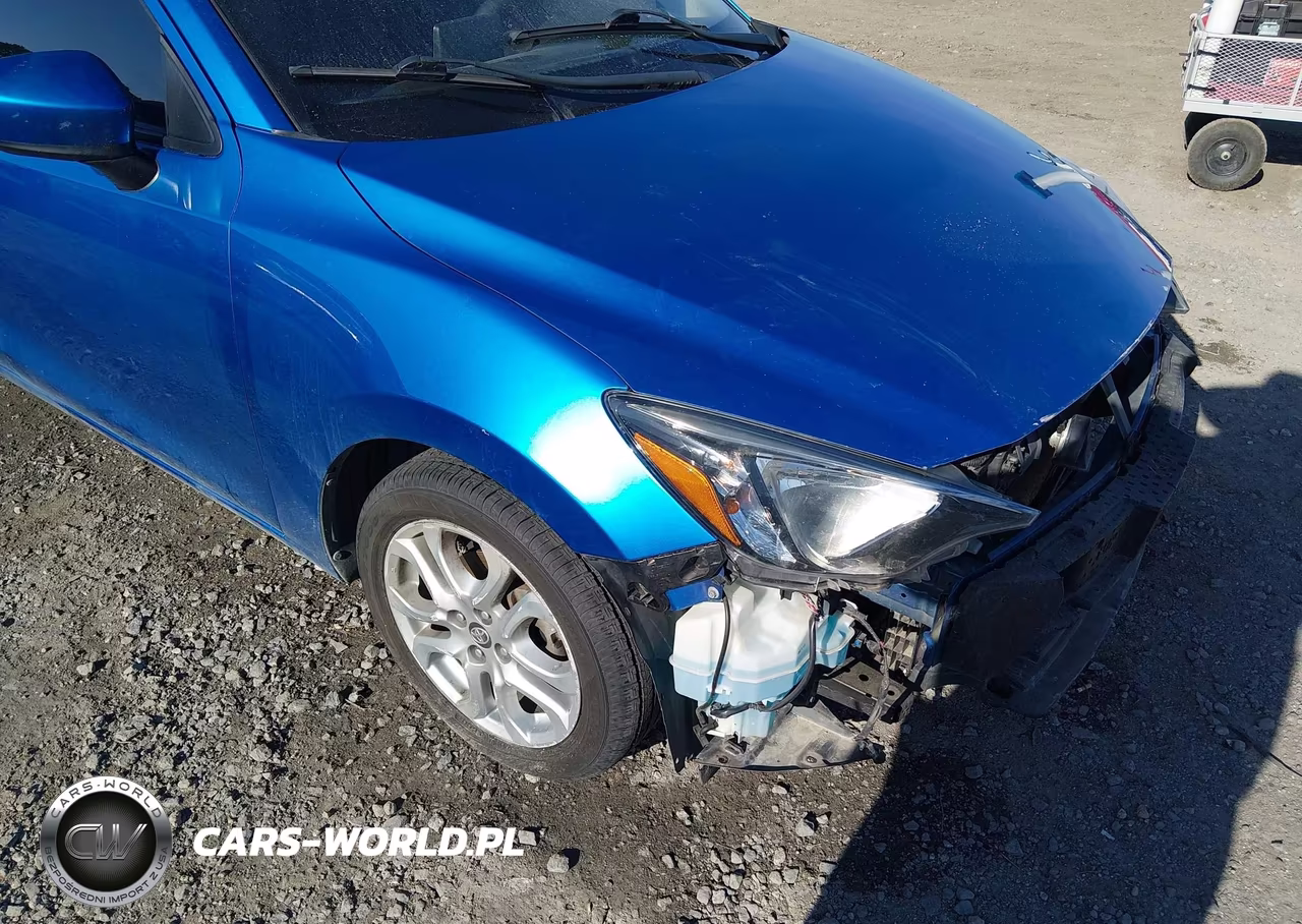 2018 Toyota Yaris Ia VIN:3MYDLBYV0JY325910 - 18