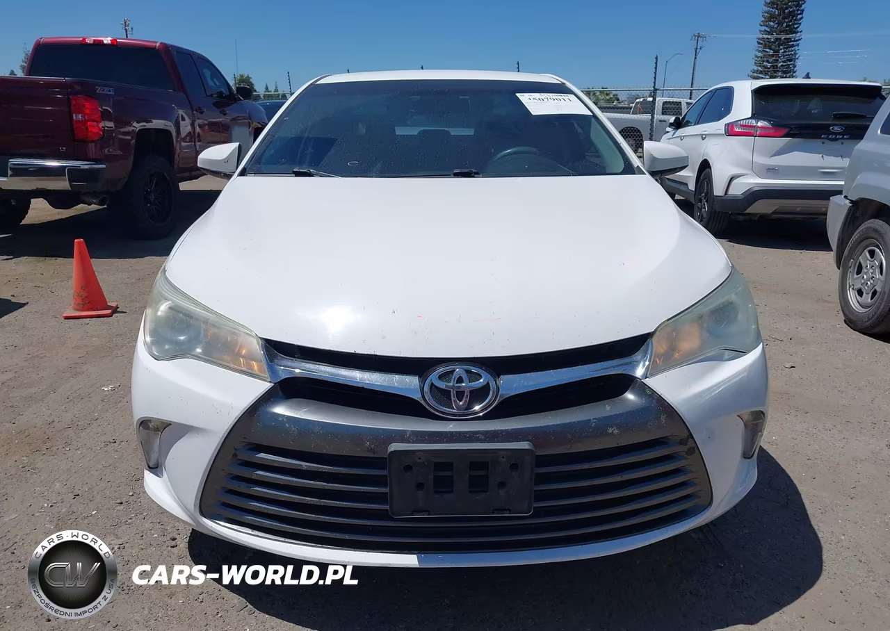 2017 Toyota Camry Le VIN:4T1BF1FK9HU349471 - 12