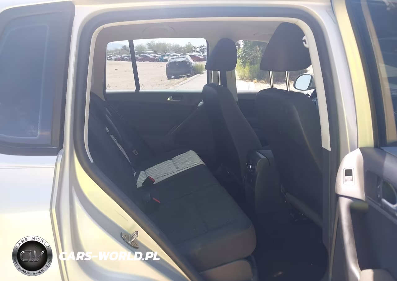 2013 Volkswagen Tiguan S VIN:WVGAV3AX0DW610028 - 8