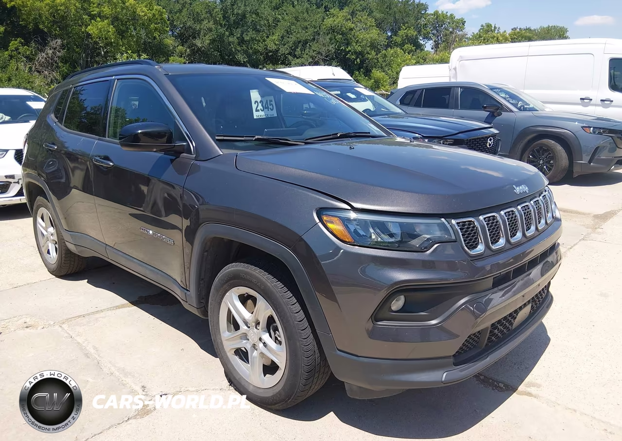 Główne zdjęcie 2024 Jeep Compass Latitude 4X4