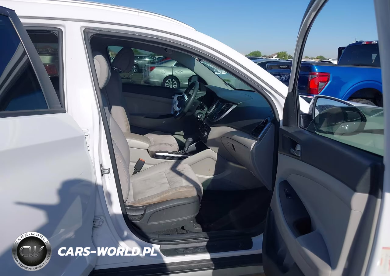 2017 Hyundai Tucson Se VIN:KM8J33A42HU282964 - 5