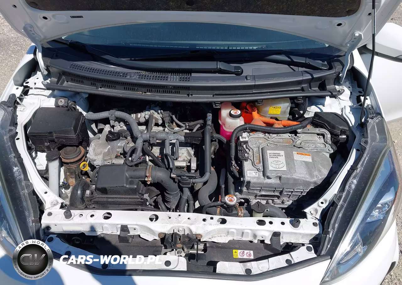 2018 TOYOTA PRIUS C VIN:JTDKDTB31J1615383 - 10