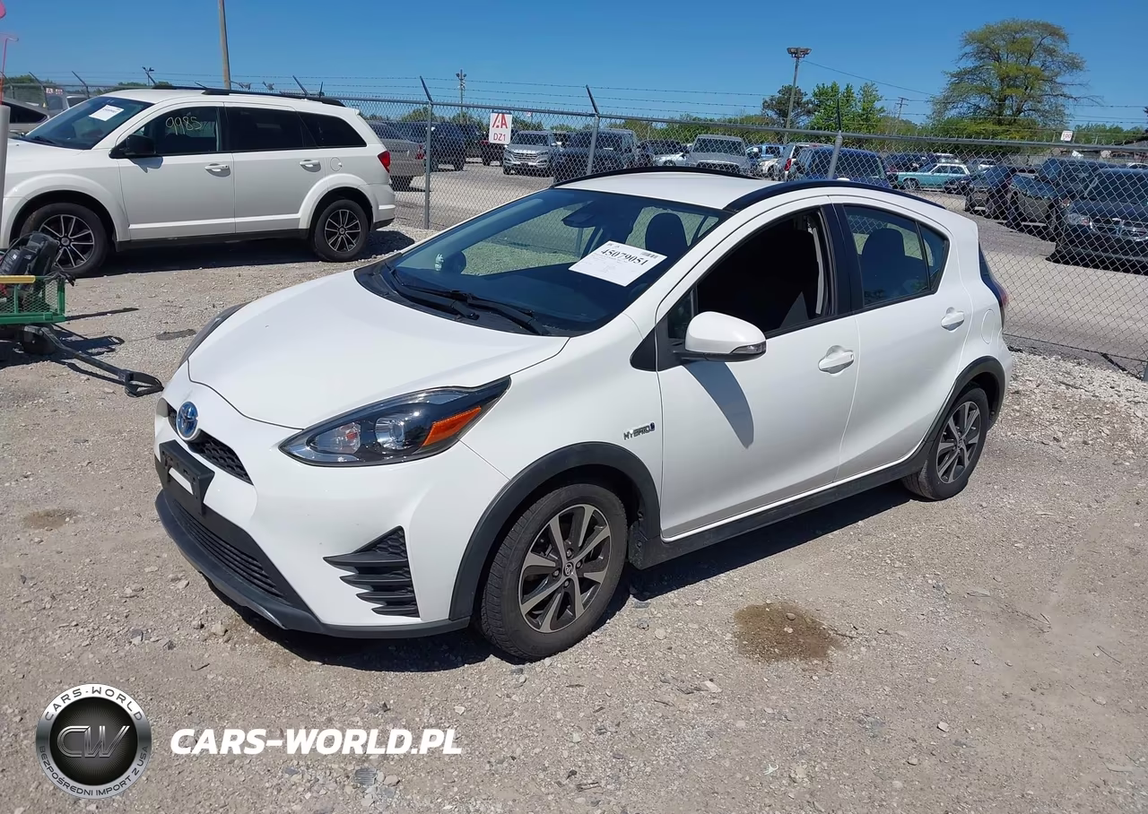 2018 TOYOTA PRIUS C VIN:JTDKDTB31J1615383 - 2