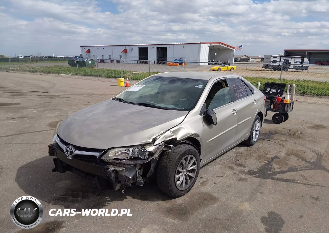 2015 Toyota Camry Le VIN:4T4BF1FK6FR507672 - 2