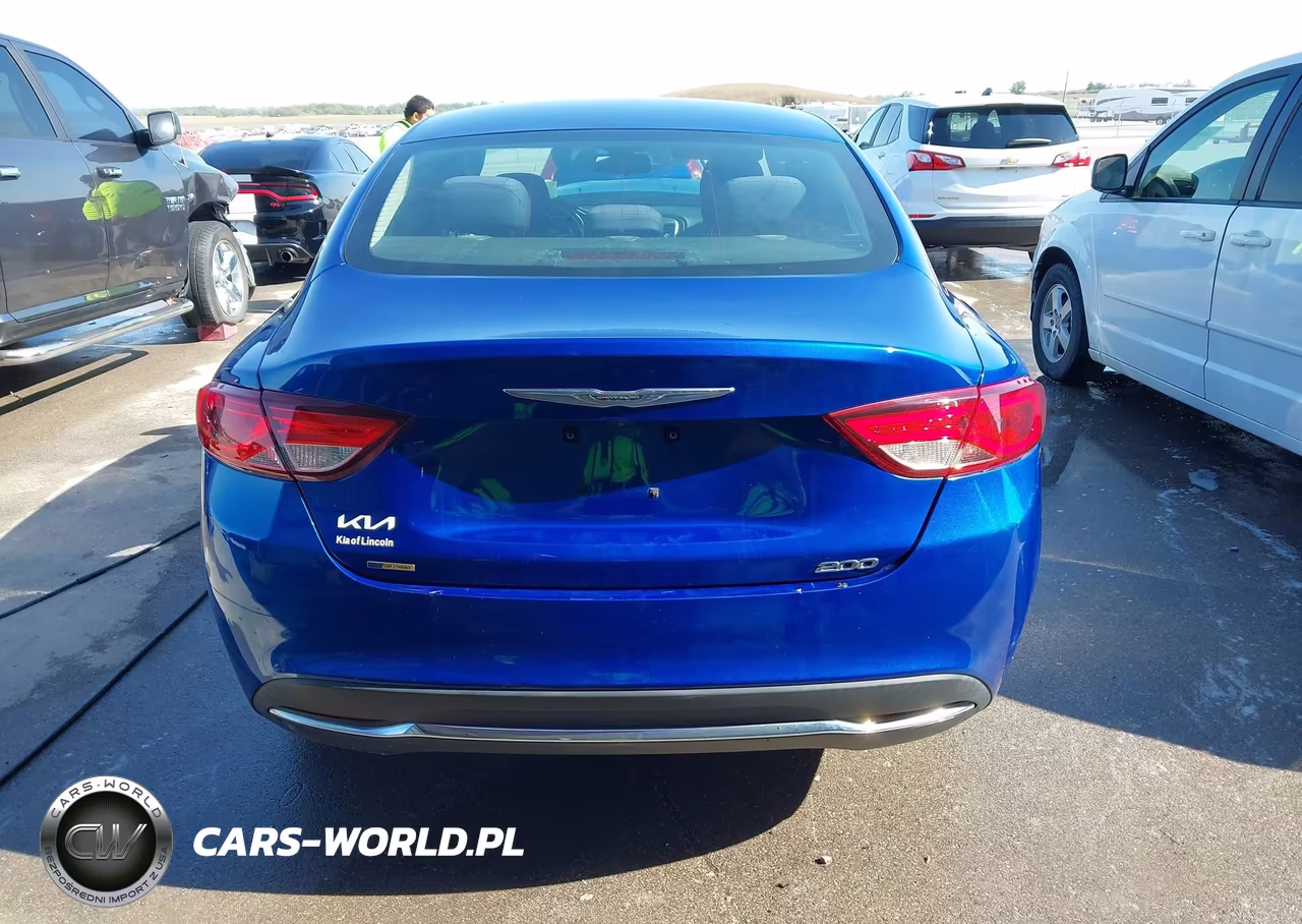2016 Chrysler 200 Limited VIN:1C3CCCAB4GN181210 - 16
