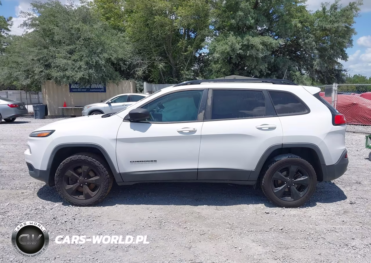 2018 Jeep Cherokee Latitude Fwd VIN:1C4PJLCB8JD620180 - 14