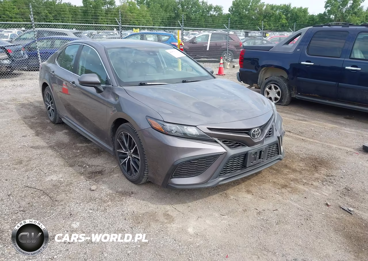2021 Toyota Camry Se – zdjęcie 1 z 21