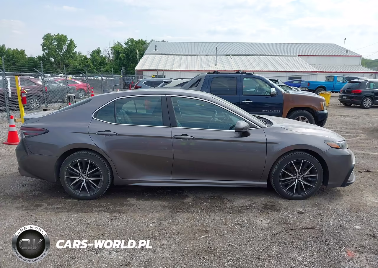 2021 Toyota Camry Se VIN:4T1G11AK8MU468697 - 13