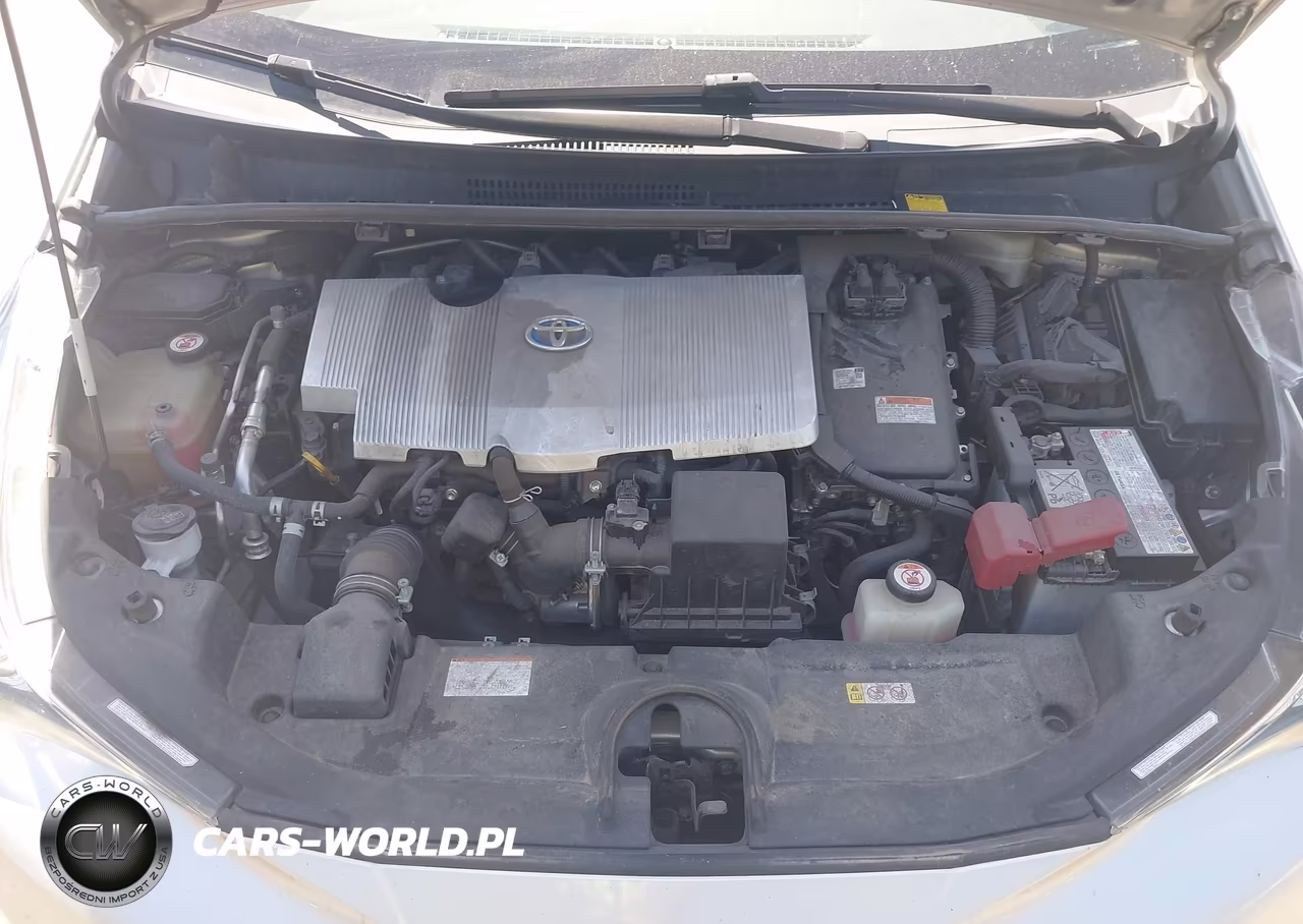 2018 Toyota Prius Two VIN:JTDKBRFU0J3600504 - 10