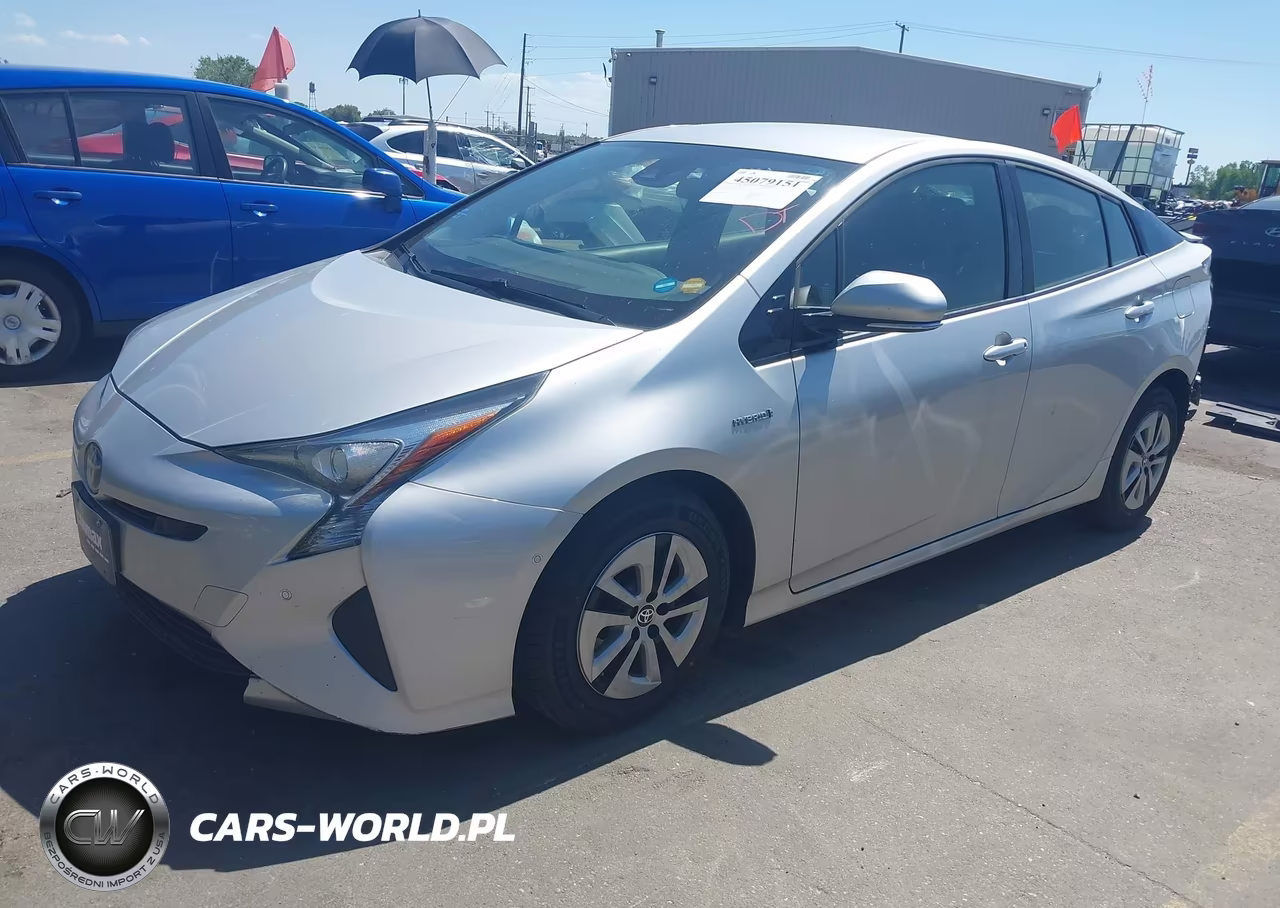2018 Toyota Prius Two VIN:JTDKBRFU0J3600504 - 2