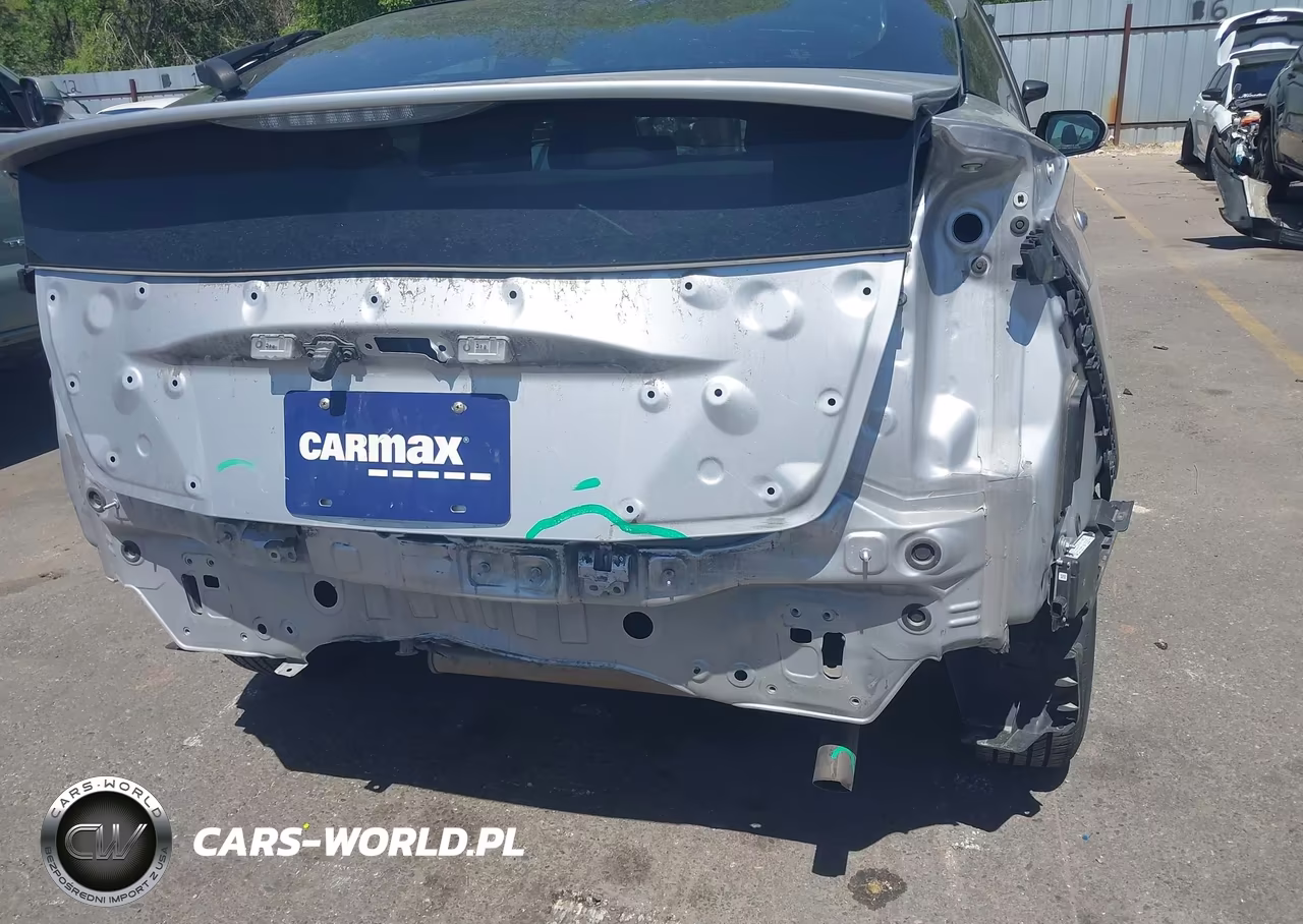 2018 Toyota Prius Two VIN:JTDKBRFU0J3600504 - 6