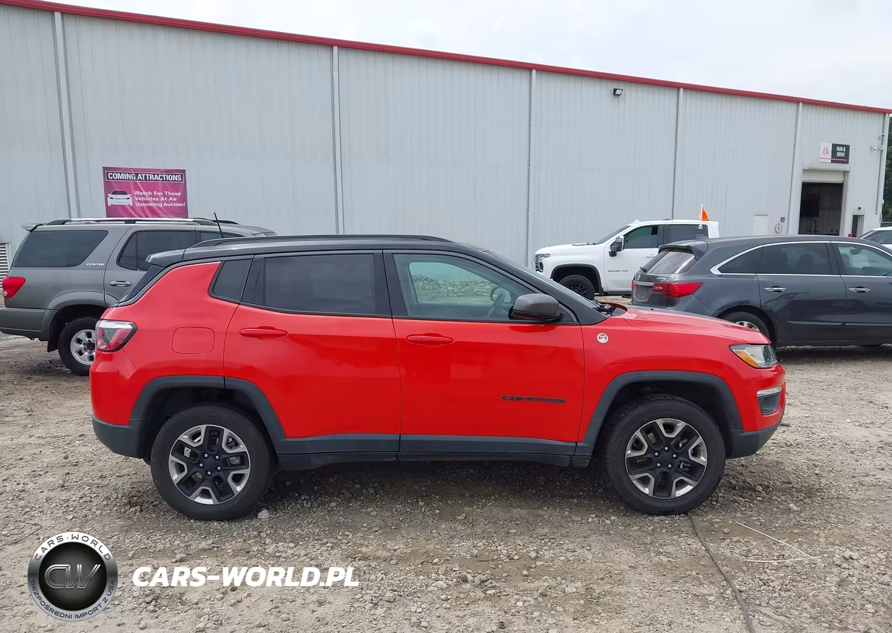 2018 Jeep Compass Trailhawk 4X4 VIN:3C4NJDDB7JT410515 - 13