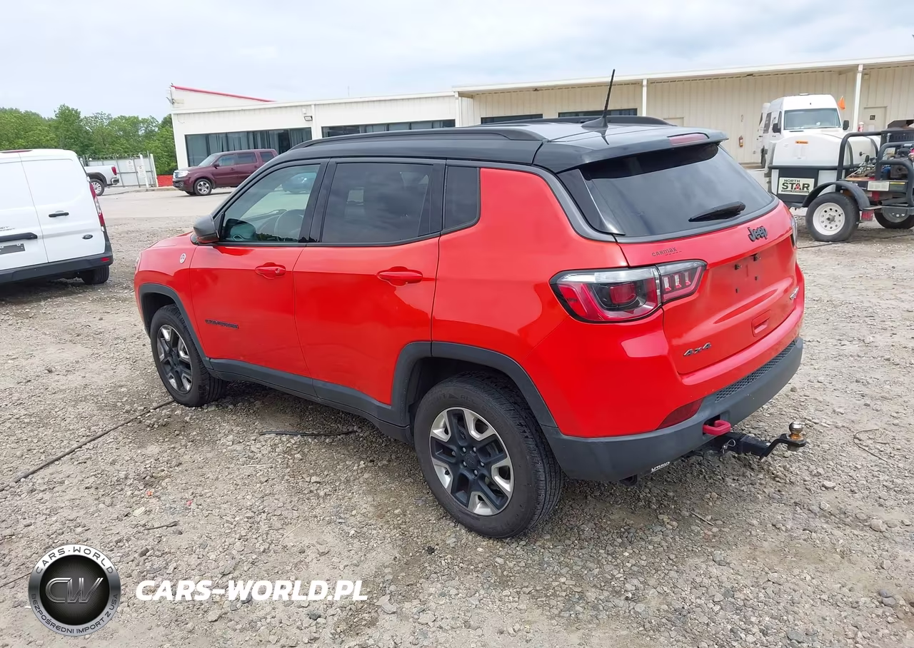 2018 Jeep Compass Trailhawk 4X4 VIN:3C4NJDDB7JT410515 - 3