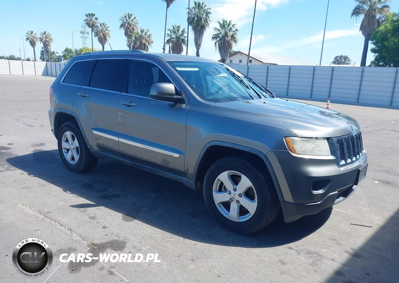 Główne zdjęcie 2011 Jeep Grand Cherokee Laredo