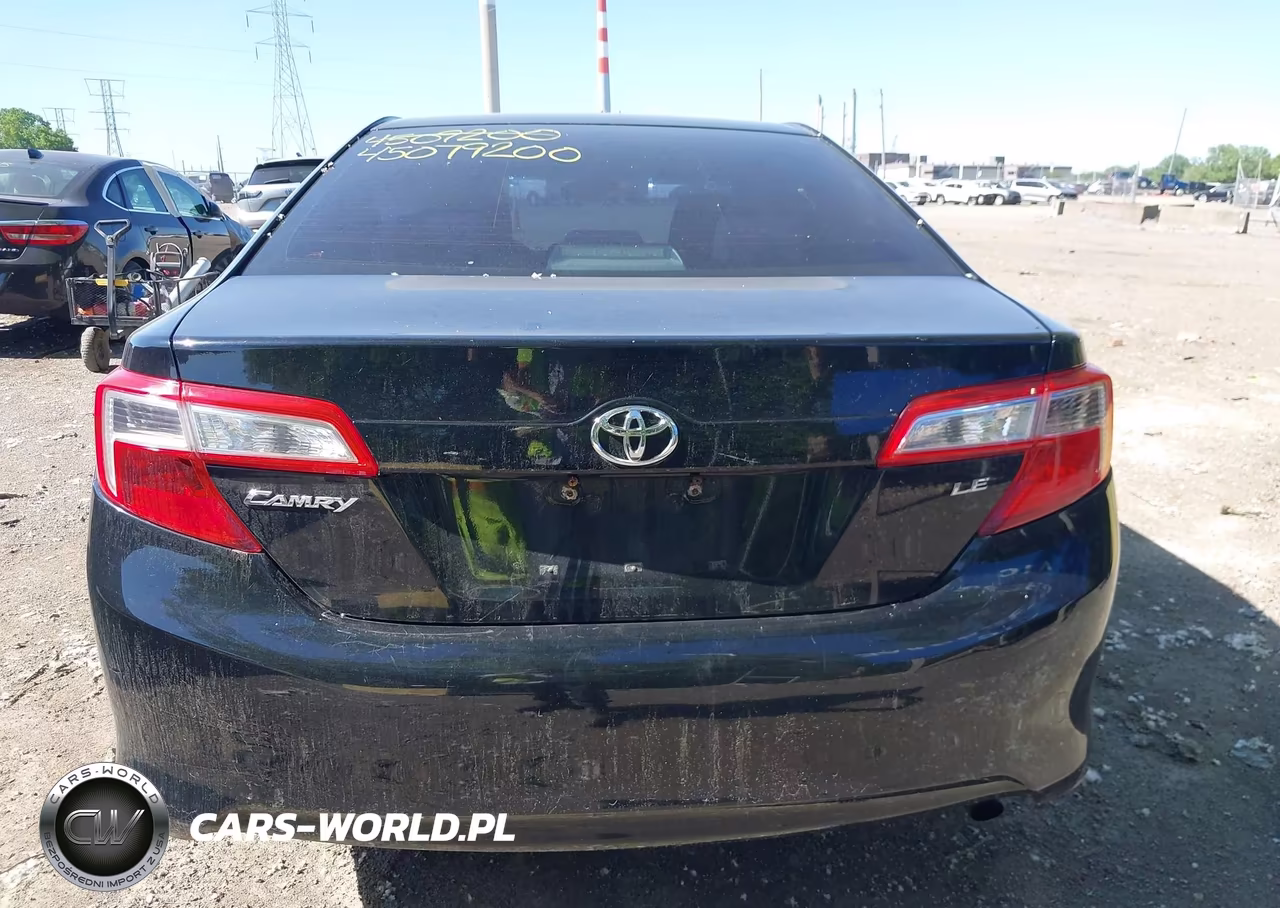 2012 Toyota Camry Le VIN:4T1BF1FK7CU086566 - 16