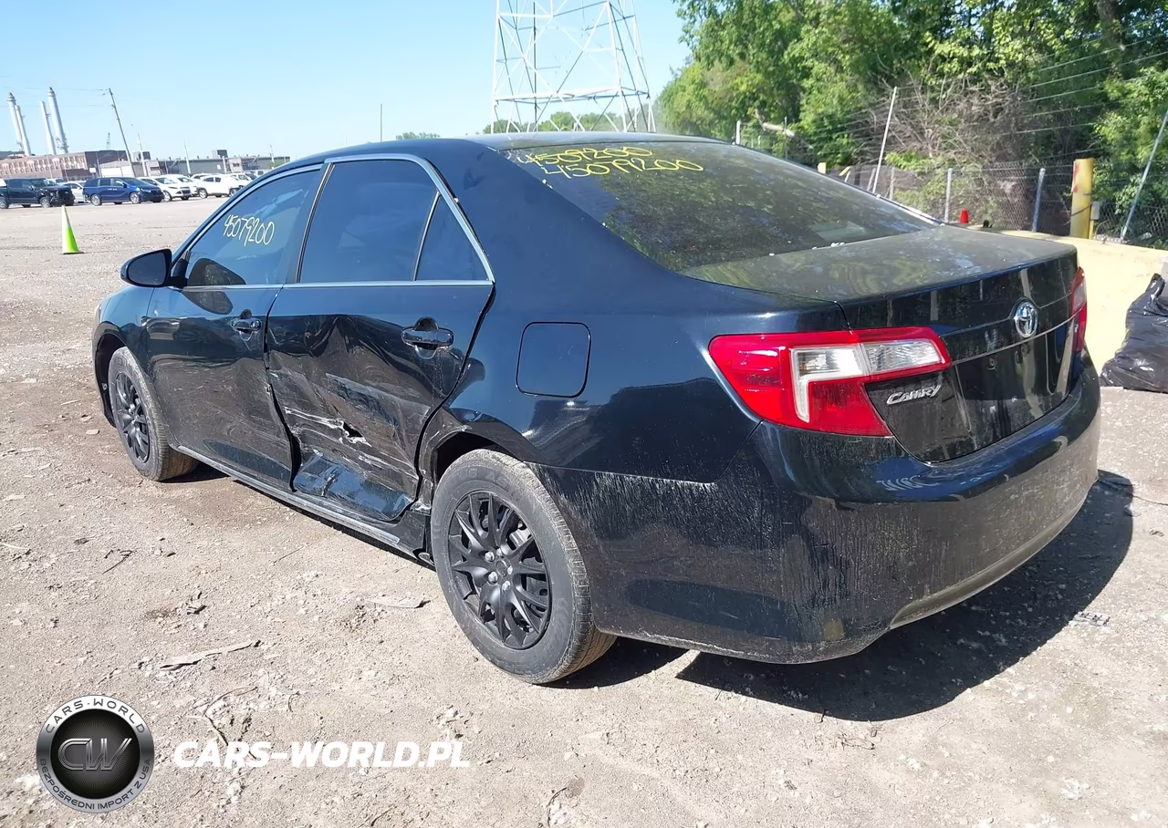 2012 Toyota Camry Le VIN:4T1BF1FK7CU086566 - 3