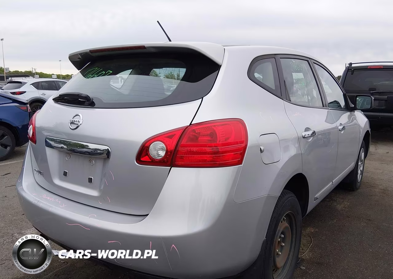 2013 Nissan Rogue S VIN:JN8AS5MT6DW018798 - 4