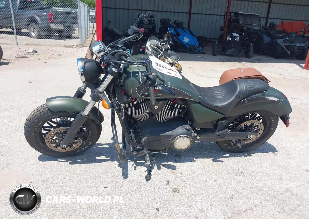 2016 Victory Motorcycles Gunner VIN:5VPLB36NXG3052483 - 13