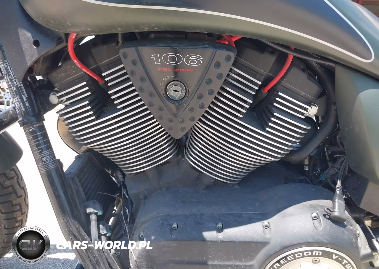 2016 Victory Motorcycles Gunner VIN:5VPLB36NXG3052483 - 9