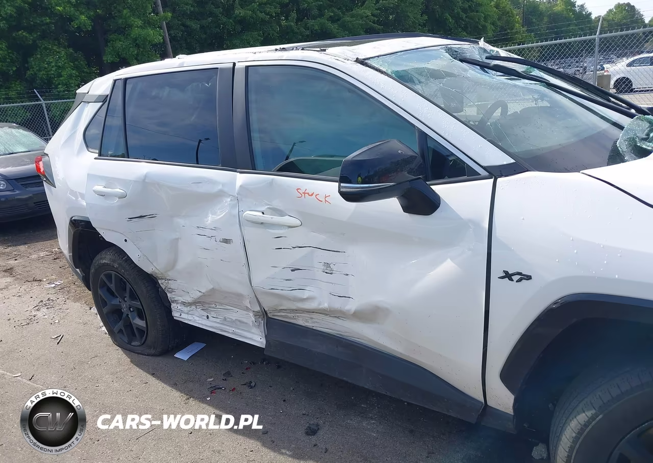 2023 Toyota Rav4 Xle VIN:2T3W1RFV2PC243377 - 6