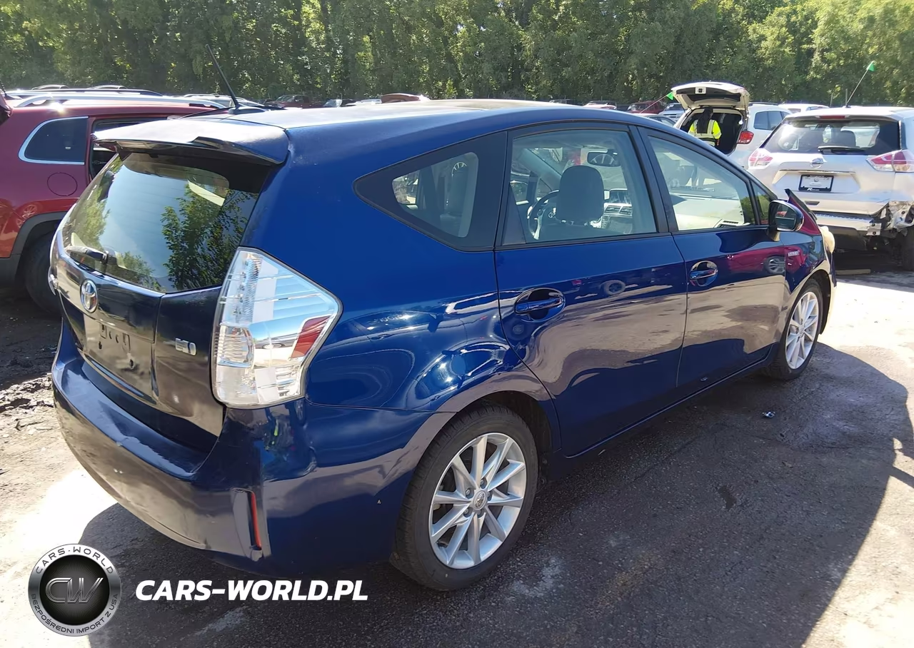 2013 Toyota Prius V Five VIN:JTDZN3EU1D3211184 - 4