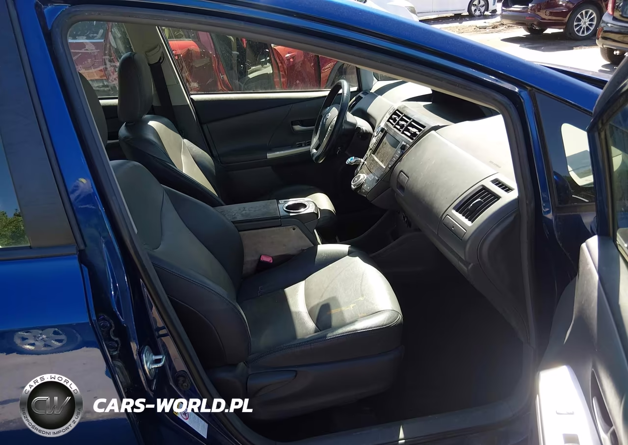 2013 Toyota Prius V Five VIN:JTDZN3EU1D3211184 - 5