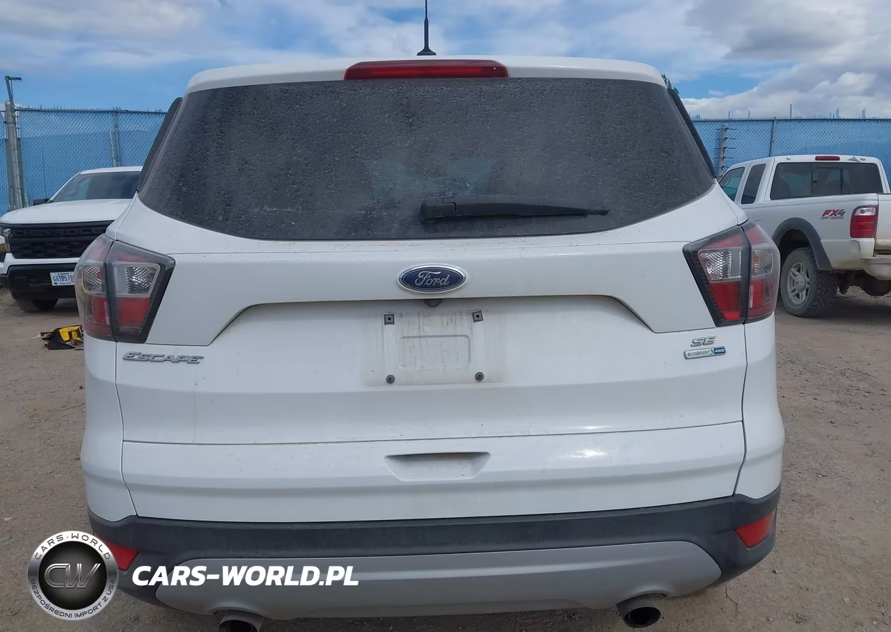 2017 Ford Escape Se VIN:1FMCU9GD2HUA69836 - 17