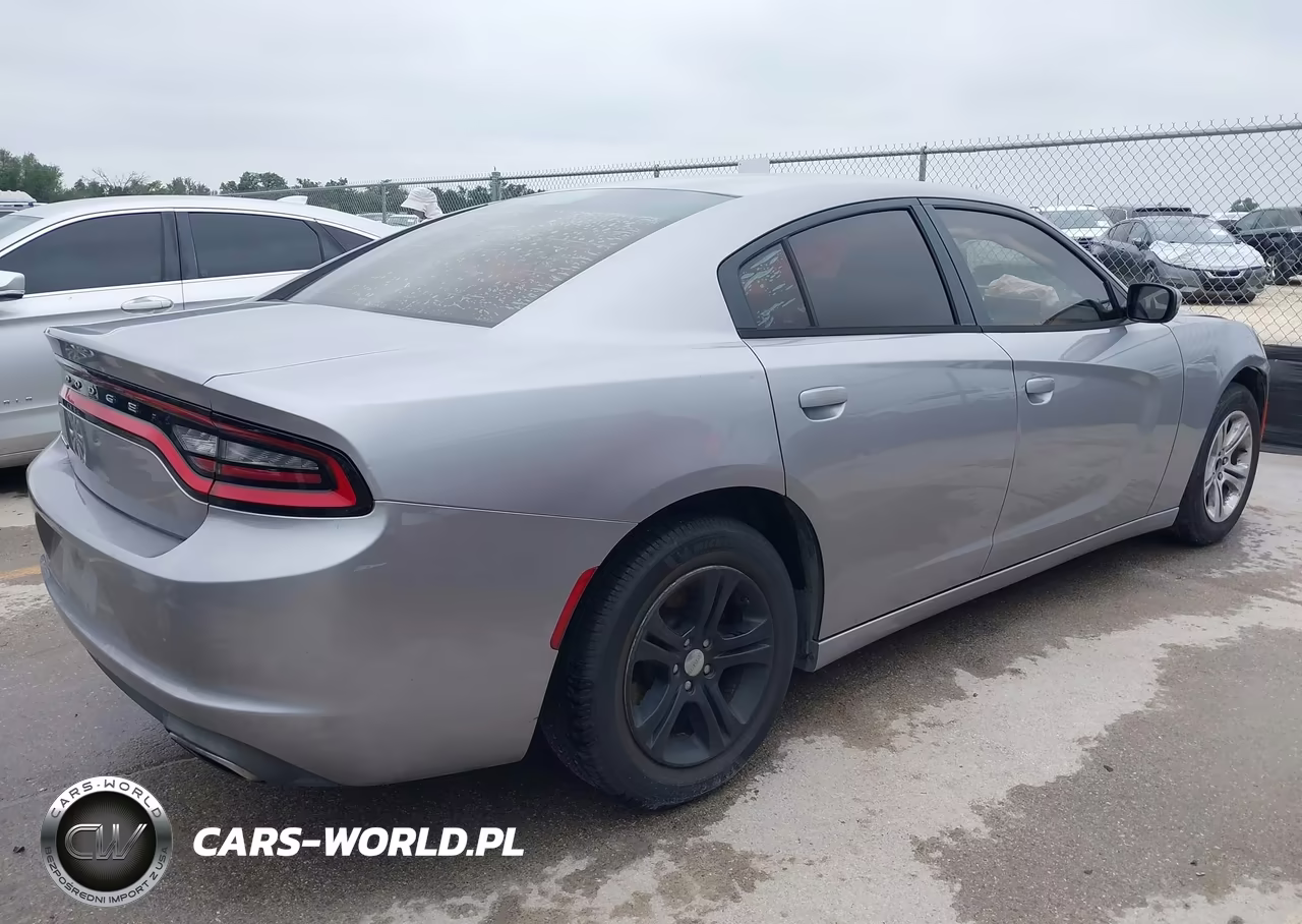 2016 Dodge Charger Se VIN:2C3CDXBG8GH140196 - 4