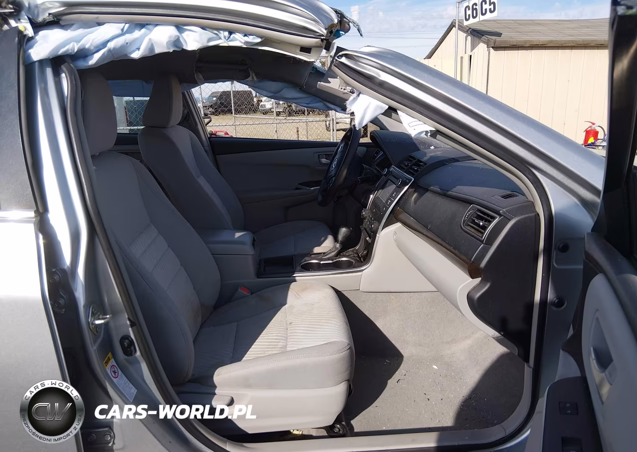2016 Toyota Camry Le VIN:4T1BF1FK3GU185732 - 5