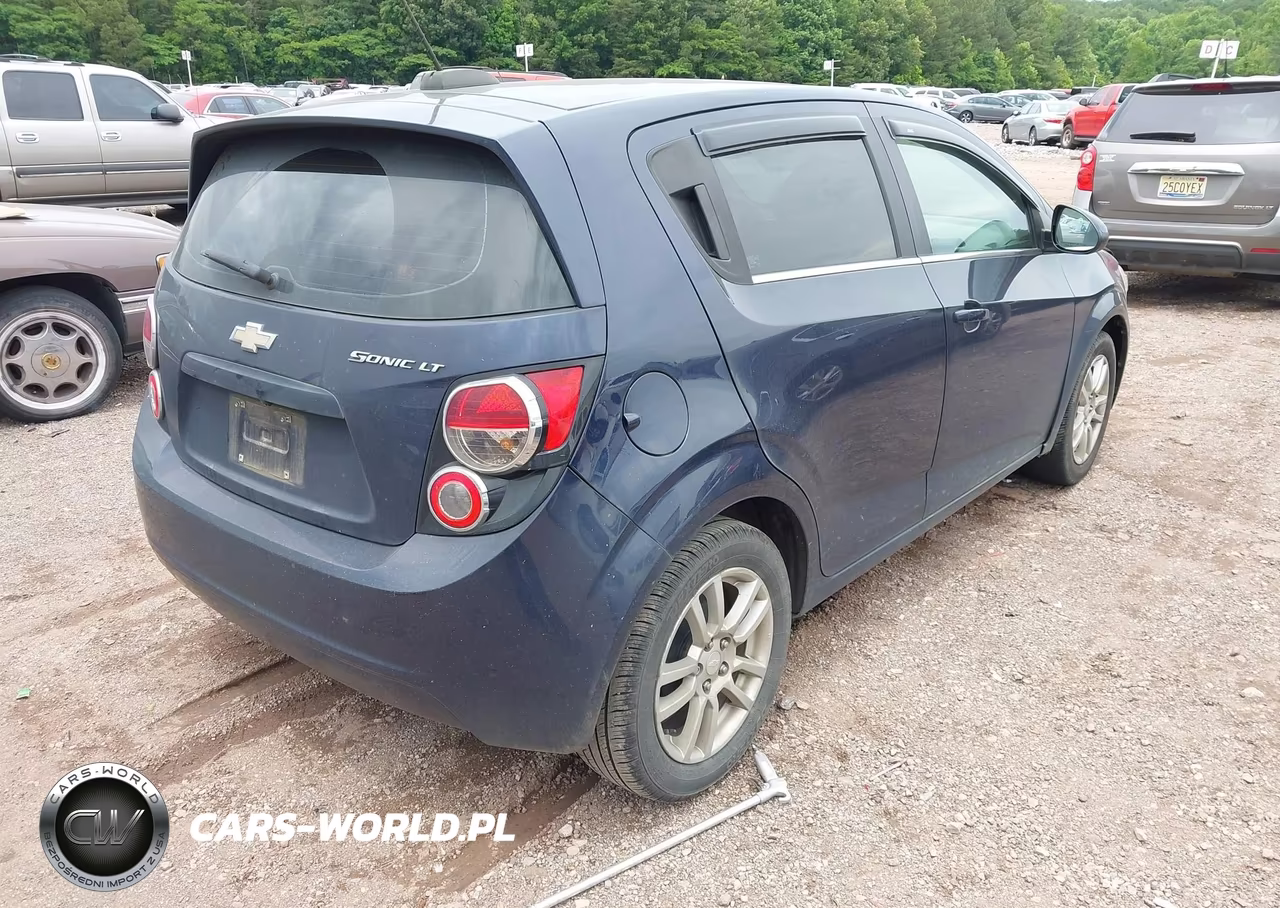 2015 Chevrolet Sonic Lt Auto VIN:1G1JC6SH6F4217869 - 4