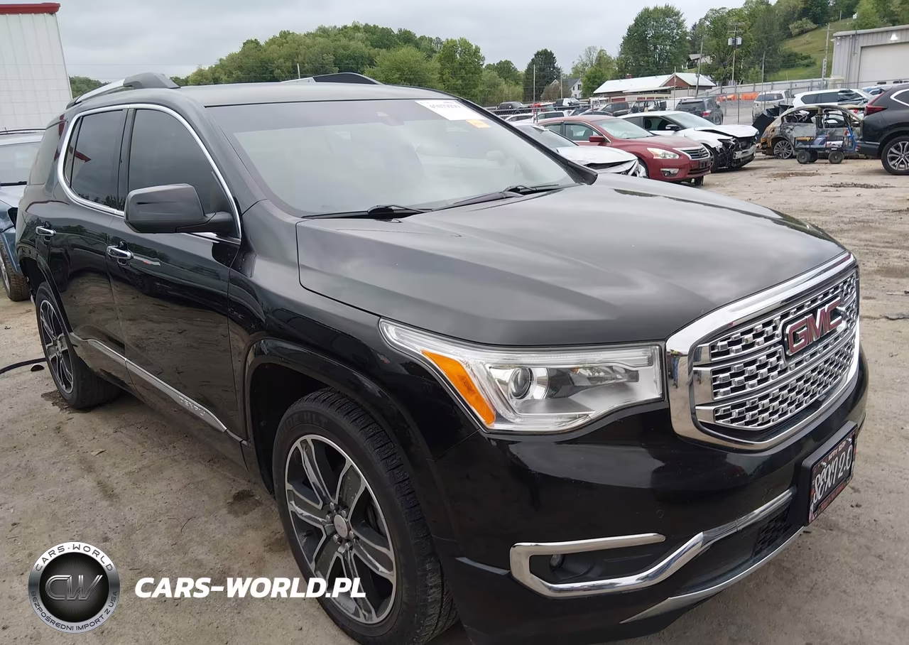 2017 GMC Acadia Denali – zdjęcie 1 z 16